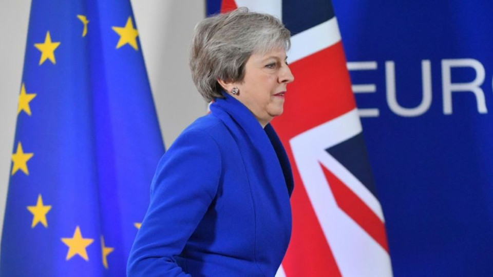 Brexit: quel Plan B Theresa May peut-elle présenter ce lundi?