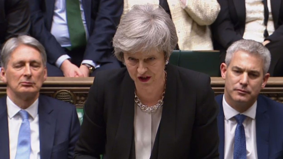 Brexit: Theresa May demande "du temps" pour obtenir un accord modifié