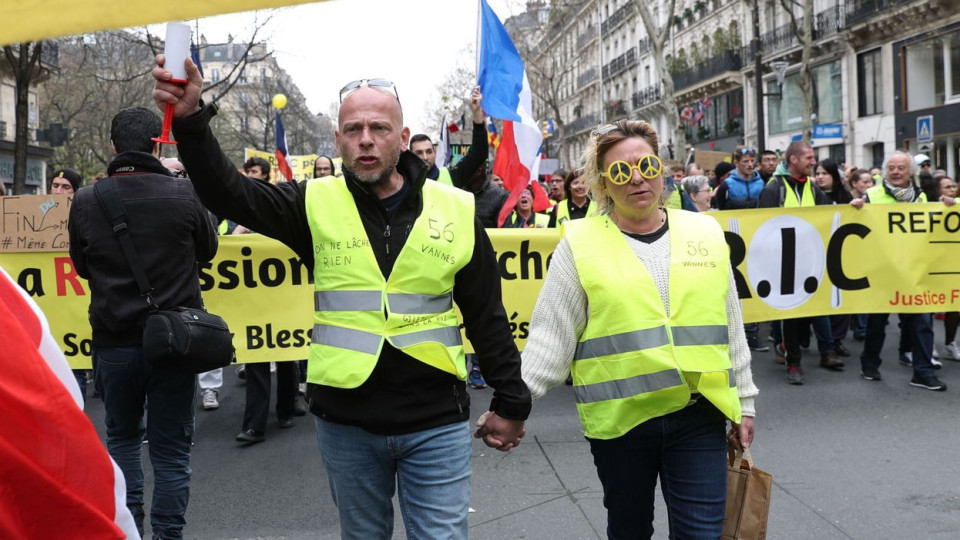 Gilets jaunes: les inspections de la police et de la gendarmerie saisies de 209 enquêtes