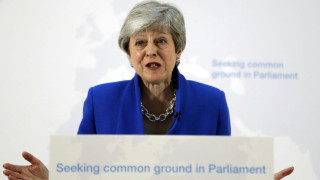 Brexit: Theresa May prête pour un nouveau référendum, décision début juin