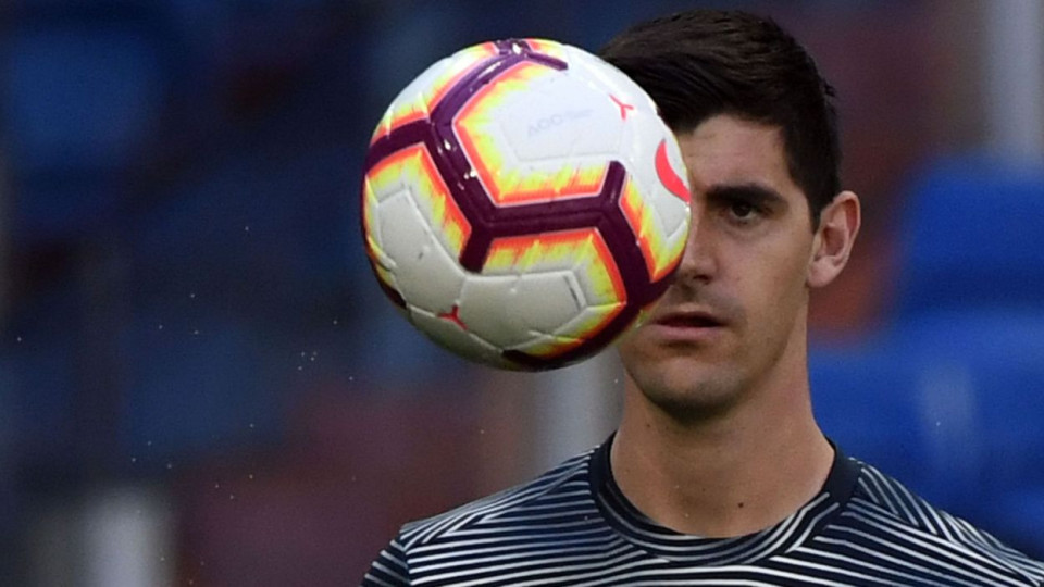 Courtois revient dans la sélection du Real après sa blessure à la cheville