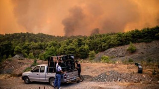 3e jour d'incendie sur l'île d'Eubée et aucun signe d'accalmie